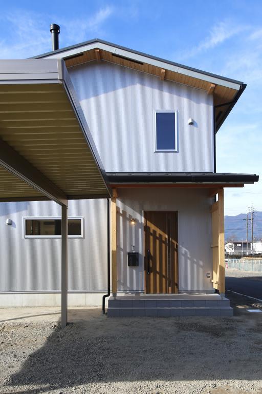 シンプルクール+木の家