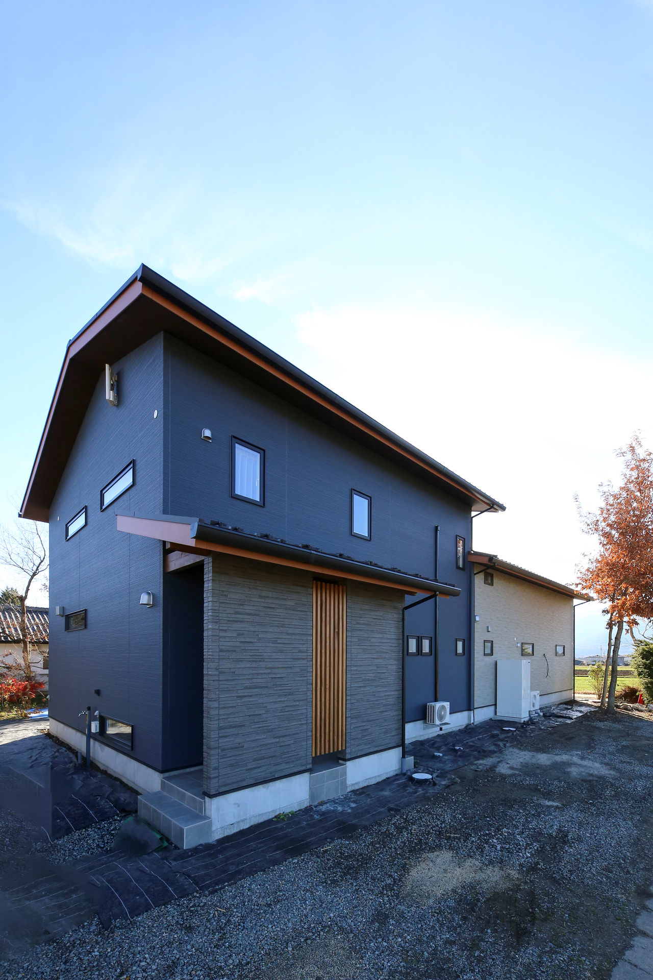 平屋＋2階建　完全二世帯住宅-(2)